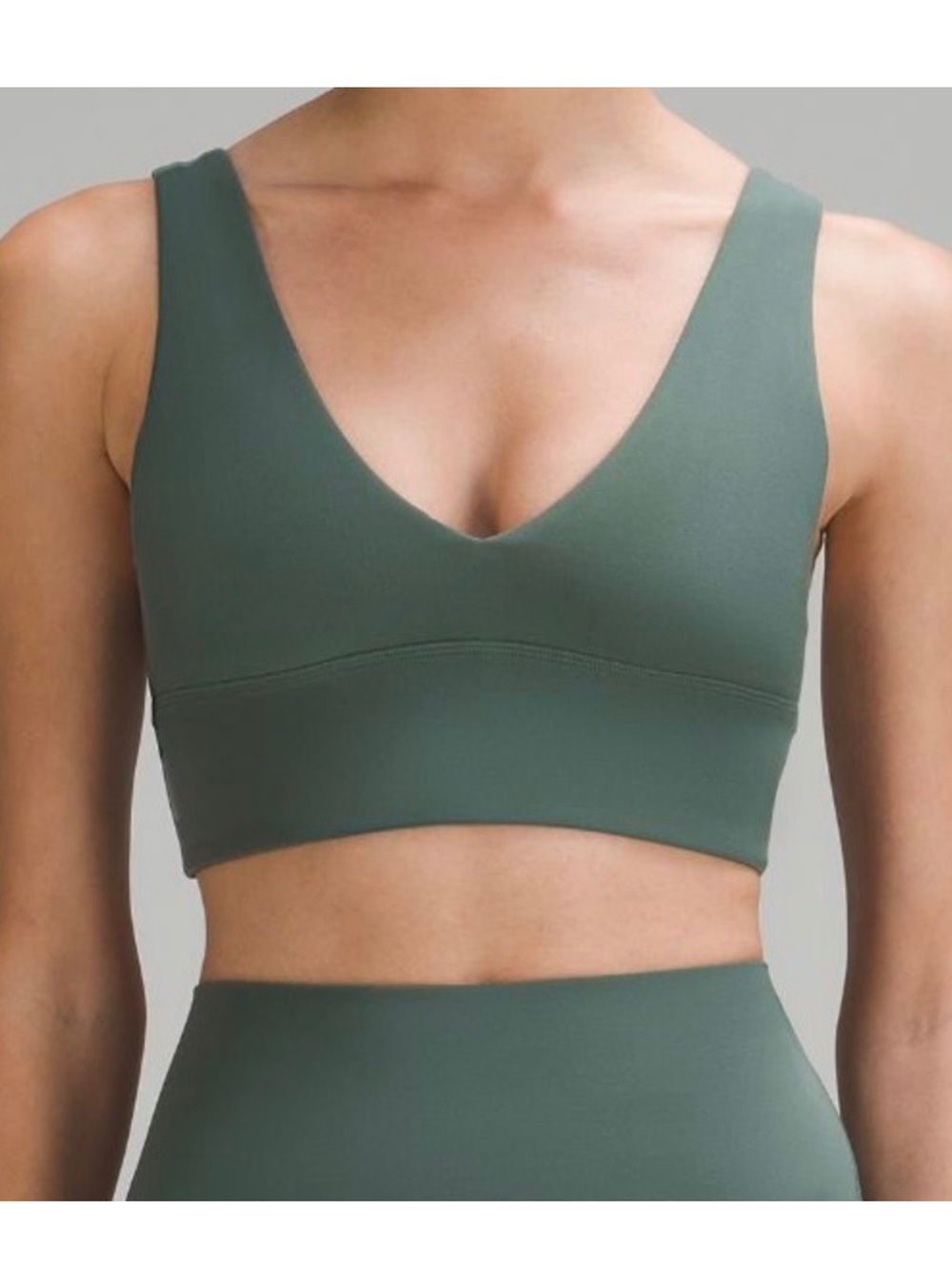 💚 lululemon Align™ V-Neck Bra
Light Support, C/D Cup 💚
